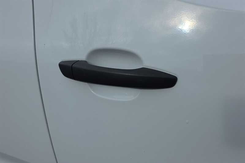 Used Peugeot Partner 2023 for sale - 77362877: Photo 33