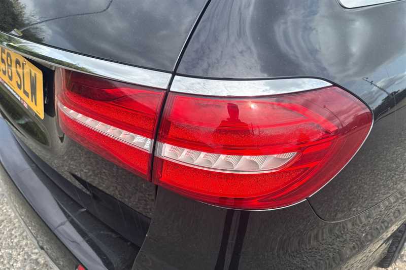 Used Mercedes-Benz E Class 2017 for sale - 78217291: Photo 32