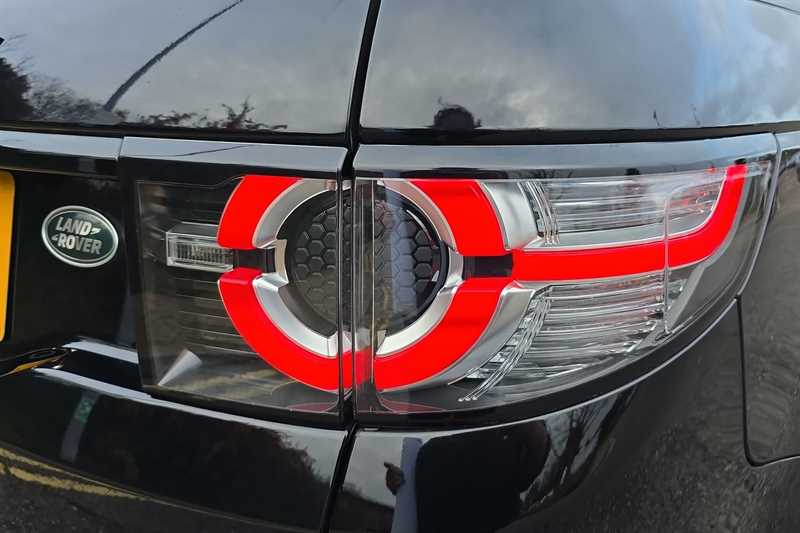 Used Land Rover Discovery Sport 2019 for sale - 76956624: Photo 32