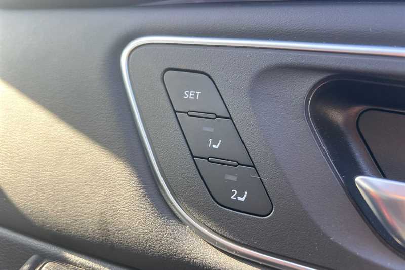 Used Nissan X-Trail 2023 for sale - 76448935: Photo 41