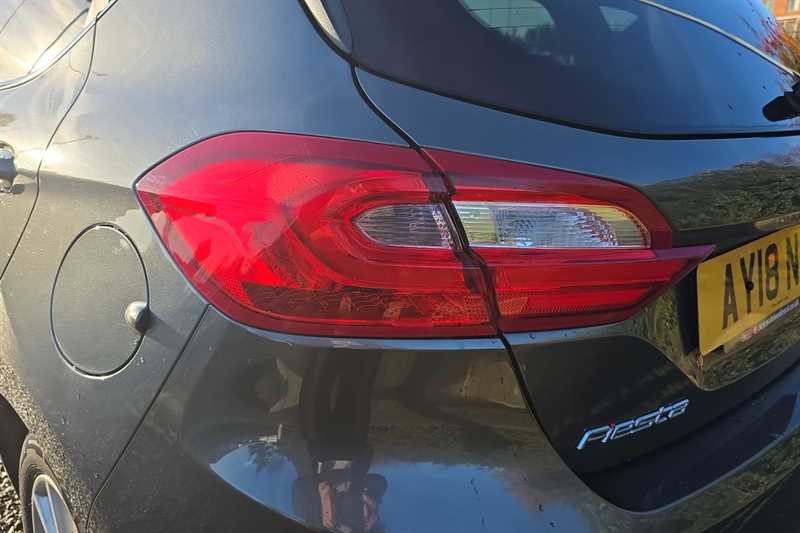 Used Ford Fiesta 2018 for sale - 77362081: Photo 31