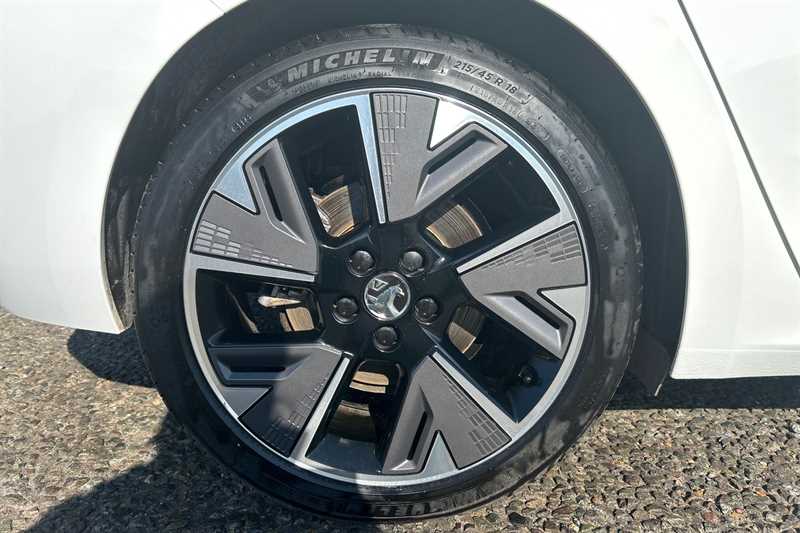 Used Vauxhall Astra 2024 for sale - 77800987: Photo 11