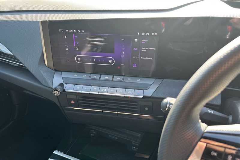 Used Vauxhall Astra 2024 for sale - 77800987: Photo 15