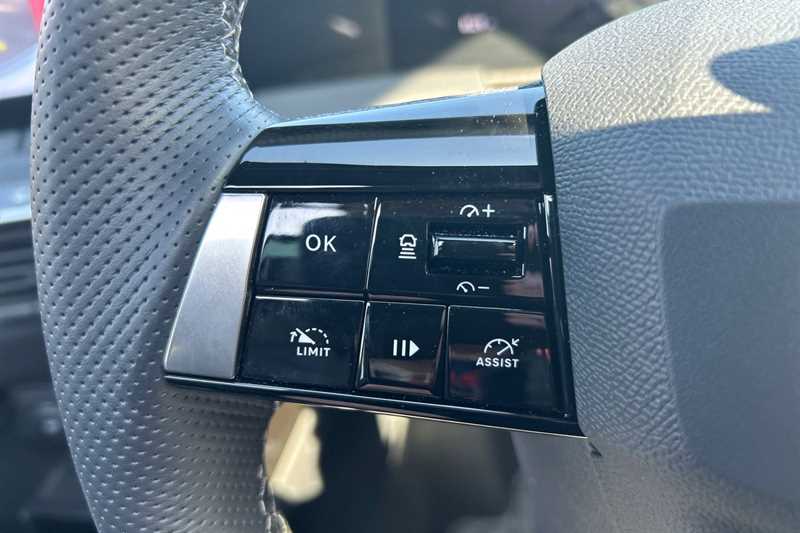 Used Vauxhall Astra 2024 for sale - 77844379: Photo 21