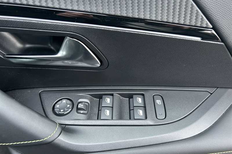 Used Peugeot 2008 2024 for sale - 77773046: Photo 16