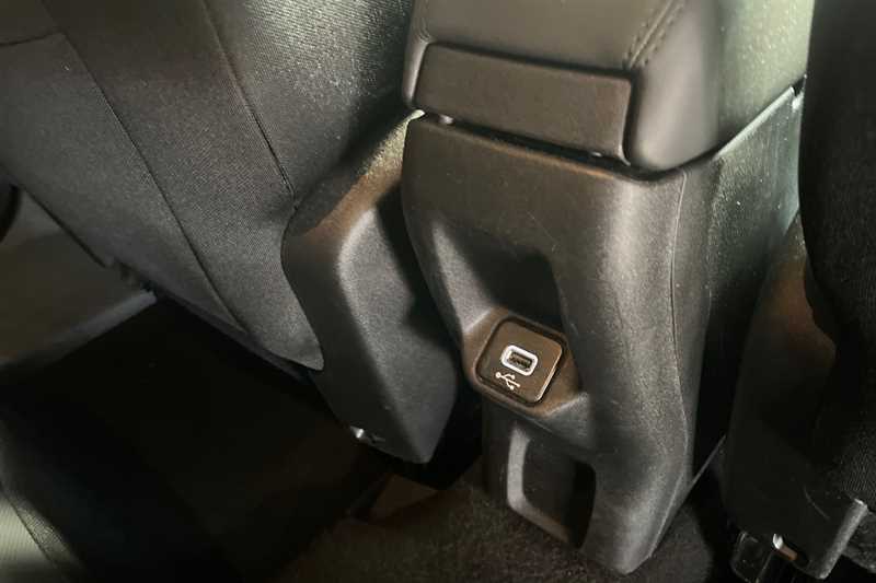 Used Jeep Renegade 2021 for sale - 76761673: Photo 37