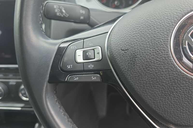 Used Volkswagen Golf 2018 for sale - 77323166: Photo 21