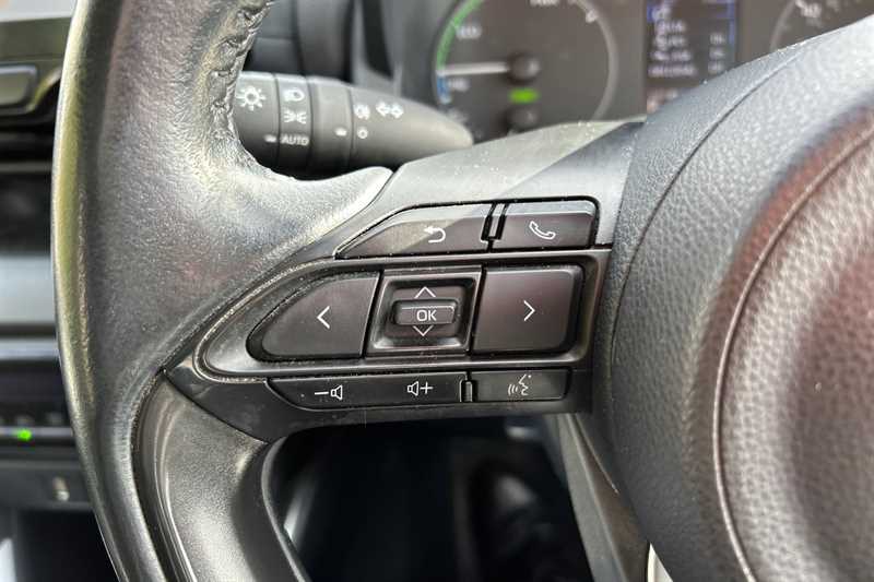 Used Toyota Yaris 2023 for sale - 77844144: Photo 21