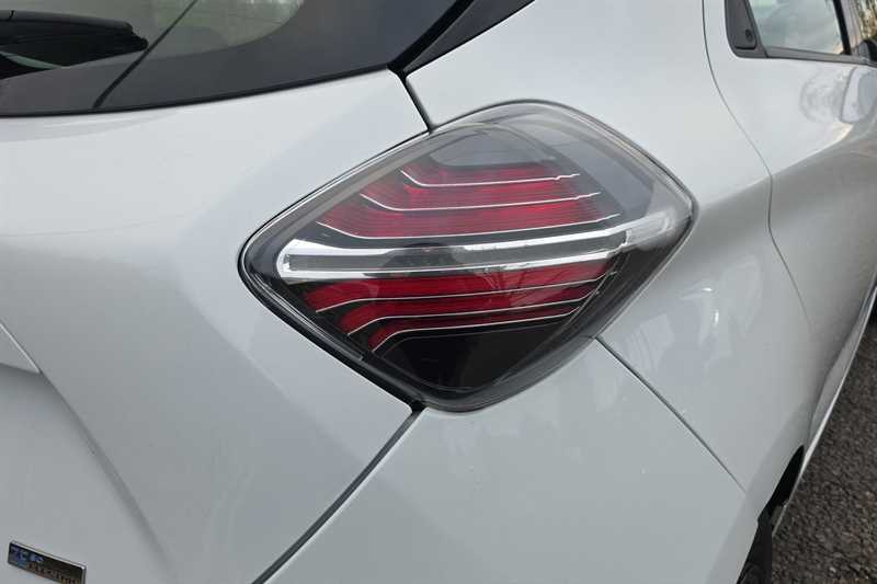Used Renault Zoe 2020 for sale - 77796442: Photo 32
