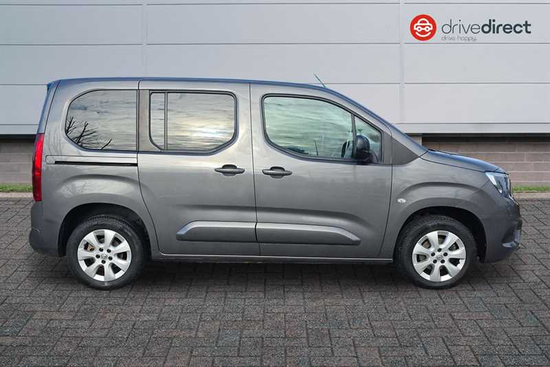 Used Vauxhall Combo Life 2022 for sale - 76776067: Photo 2