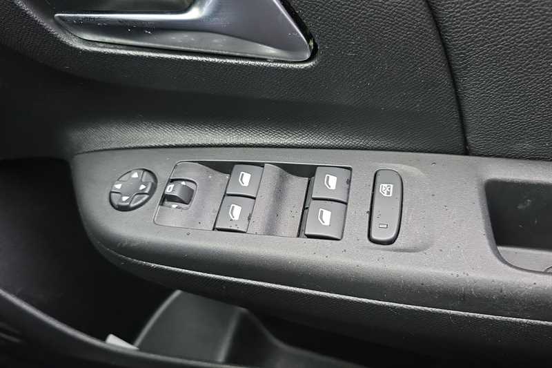 Used Vauxhall Corsa 2023 for sale - 76022497: Photo 16