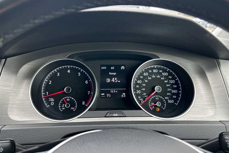 Used Volkswagen Golf 2017 for sale - 78120467: Photo 20