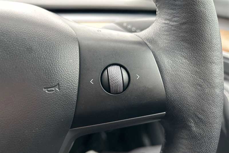 Used Tesla Model 3 2022 for sale - 77944137: Photo 22