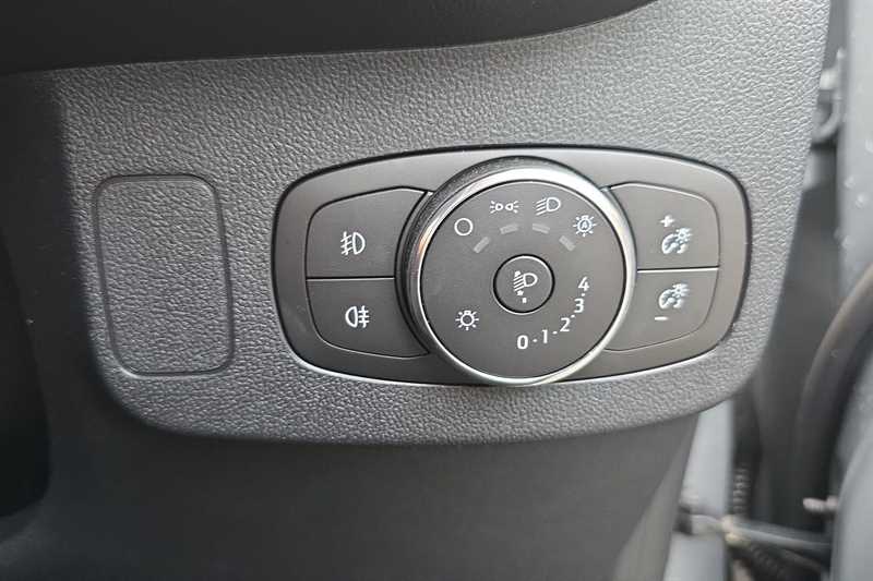 Used Ford Puma for sale - 76463242: Photo 37