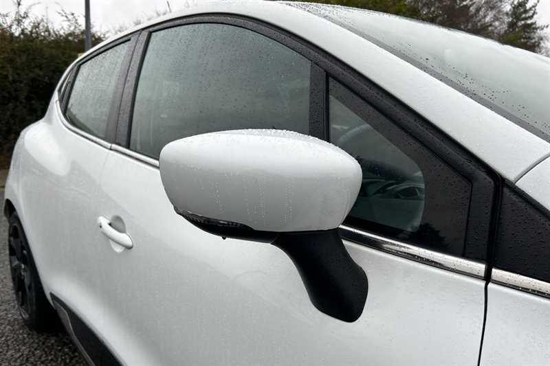Used Renault Clio for sale - 77614749: Photo 34