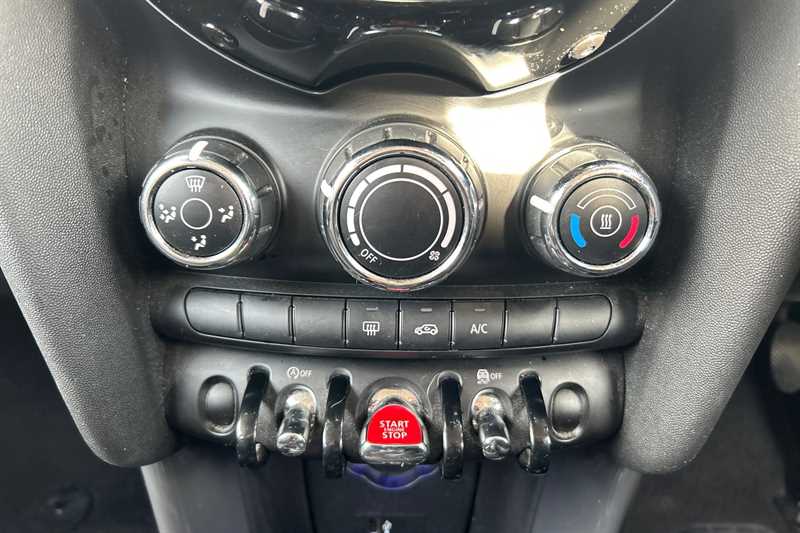 Used MINI Hatch 2020 for sale - 78159927: Photo 19