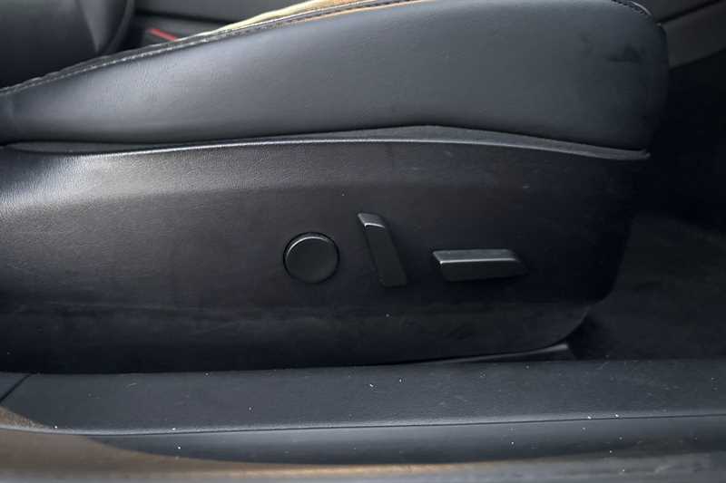 Used Tesla Model 3 2020 for sale - 77295667: Photo 26