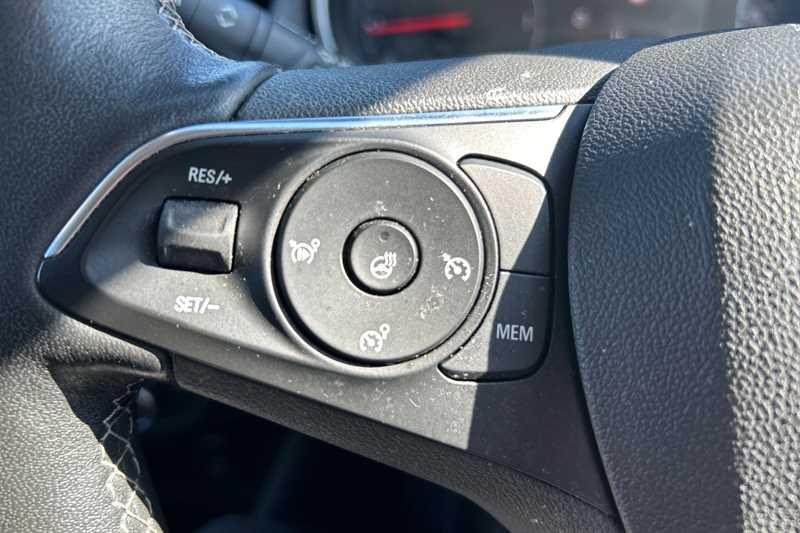 Used Vauxhall Crossland 2023 for sale - 78120603: Photo 21