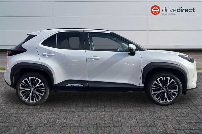 Used Toyota Yaris Cross 2024 for sale - 77362222: Photo 2