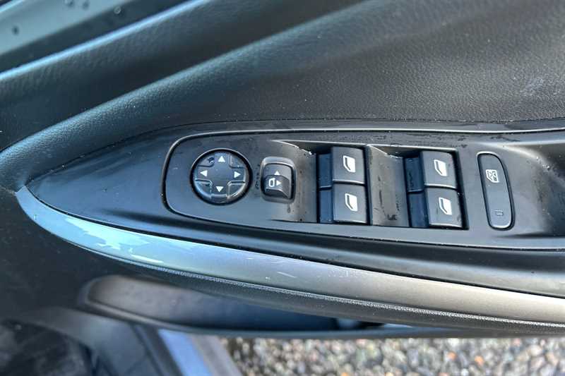 Used Vauxhall Grandland 2023 for sale - 77712315: Photo 16