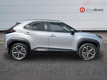 Used Toyota Yaris Cross 2024 for sale - 77335549: Photo