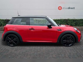 Used MINI Hatch 2022 for sale - 75465401: Photo