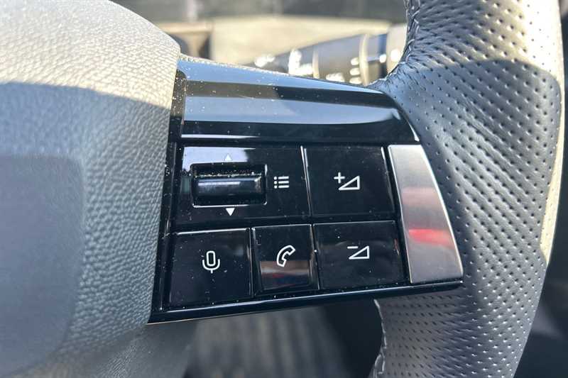 Used Vauxhall Astra for sale - 77864315: Photo 22