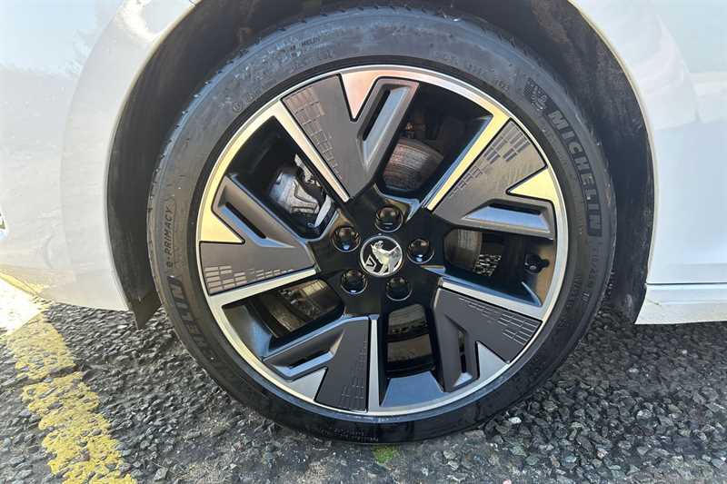 Used Vauxhall Astra for sale - 77864315: Photo 9