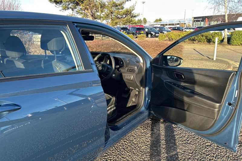 Used Hyundai i20 2025 for sale - 78174943: Photo 39