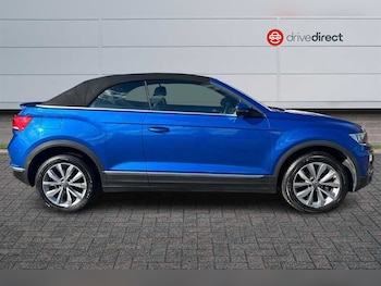 Used Volkswagen T-Roc 2021 for sale - 78266342: Photo