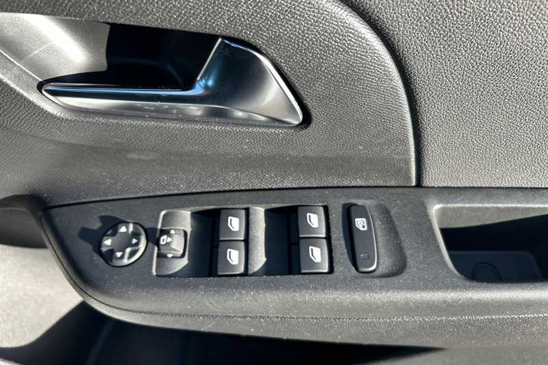 Used Vauxhall Corsa 2024 for sale - 77943991: Photo 16