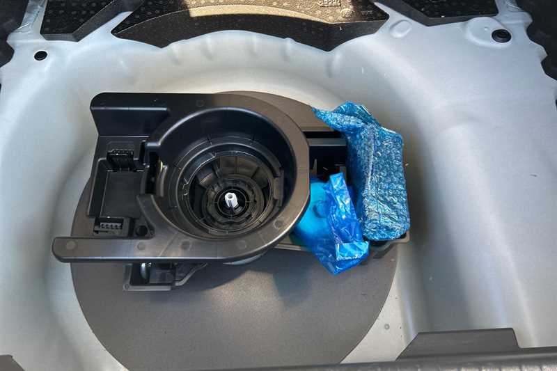 Used Vauxhall Corsa 2024 for sale - 77943991: Photo 37