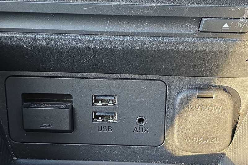 Used Mazda Mazda2 2016 for sale - 76956064: Photo 36