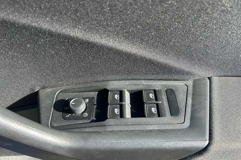 Used Volkswagen T-Roc 2021 for sale - 78217049: Photo 16