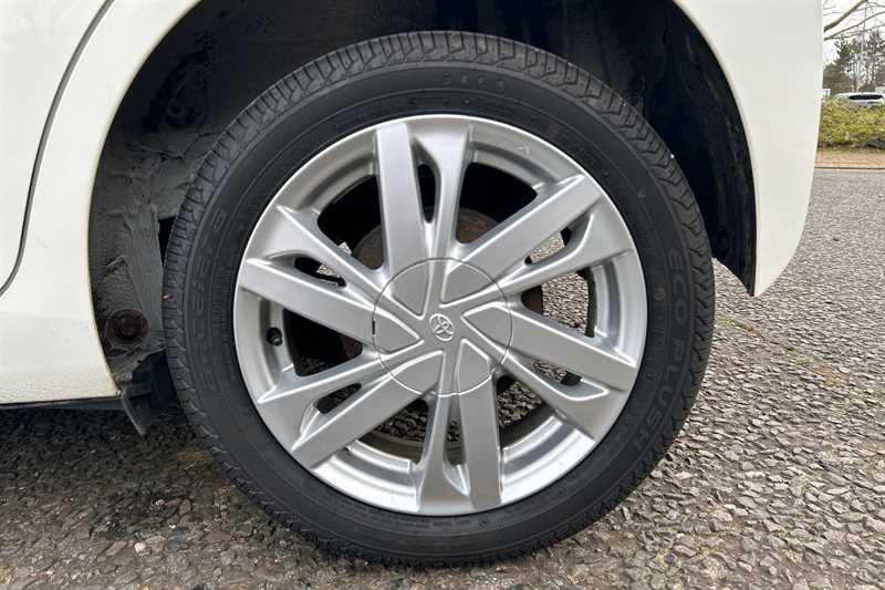 Used Toyota AYGO 2015 for sale - 77895503: Photo 9