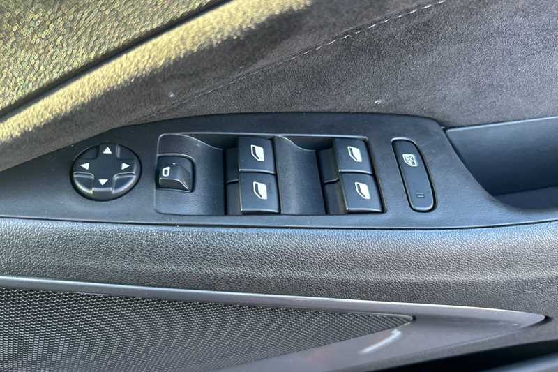 Used Vauxhall Crossland 2022 for sale - 77375458: Photo 16