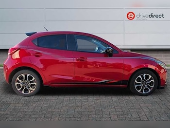 Used Mazda Mazda2 2016 for sale - 76016153: Photo 2