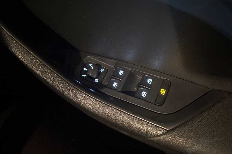 Used Skoda Karoq 2023 for sale - 77430648: Photo 16