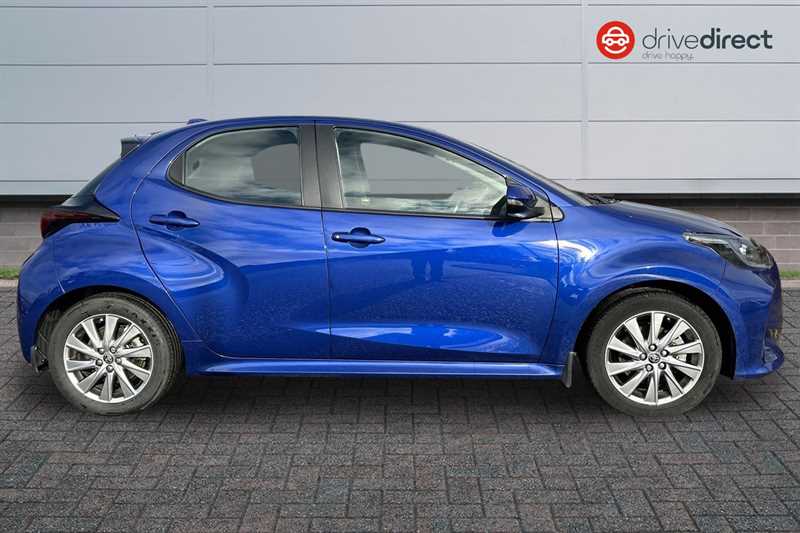 Used Toyota Yaris 2023 for sale - 77728155: Photo 2