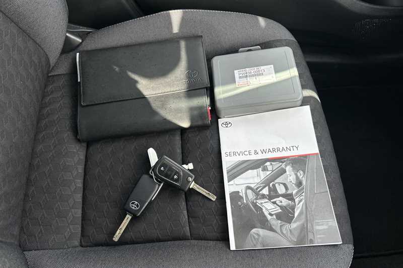 Used Toyota Yaris 2023 for sale - 77728155: Photo 36