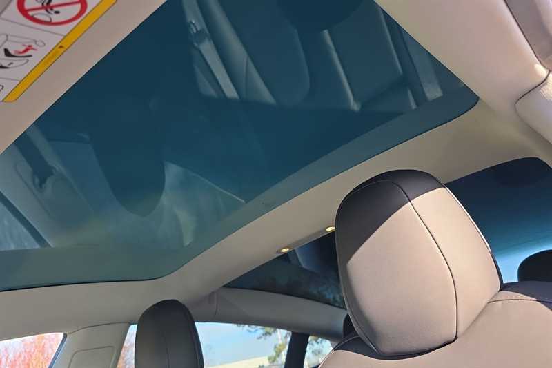 Used Tesla Model 3 2021 for sale - 76776184: Photo 41