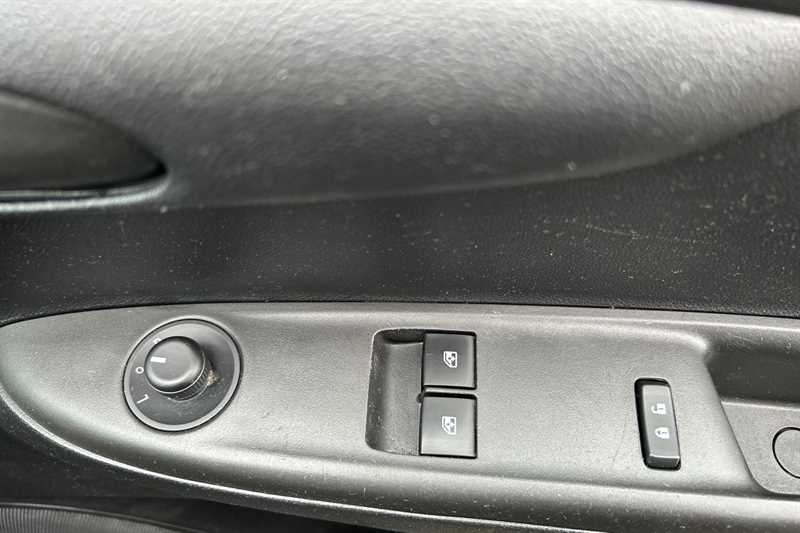 Used Vauxhall Viva for sale - 77349457: Photo 16