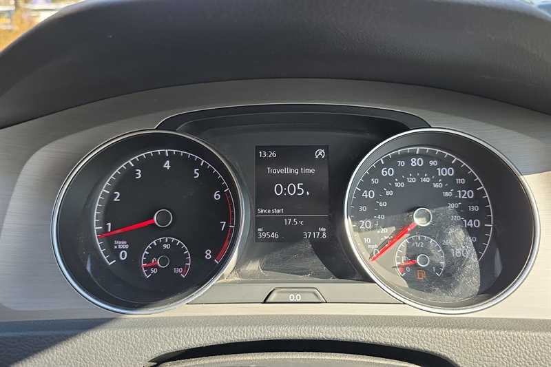 Used Volkswagen Golf 2015 for sale - 76529757: Photo 20