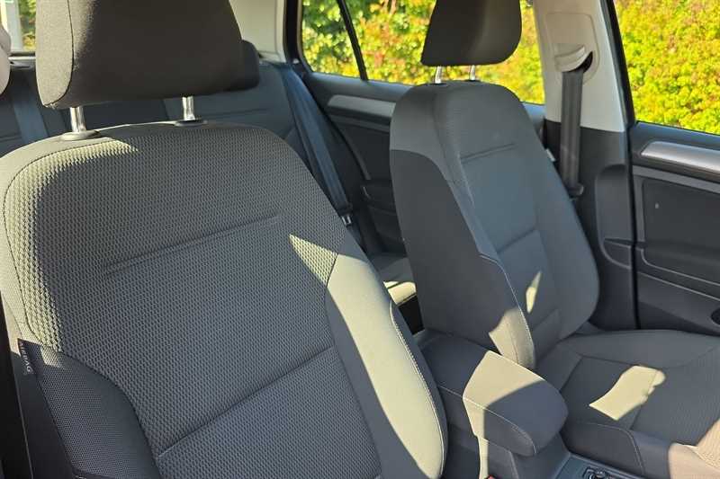 Used Volkswagen Golf 2015 for sale - 76529757: Photo 23