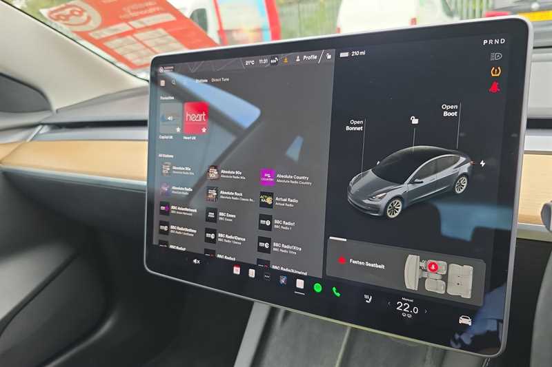 Used Tesla Model 3 2021 for sale - 75994098: Photo 17