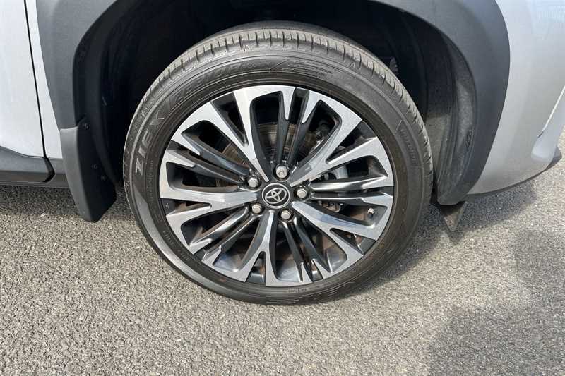 Used Toyota Yaris Cross 2024 for sale - 77317301: Photo 10