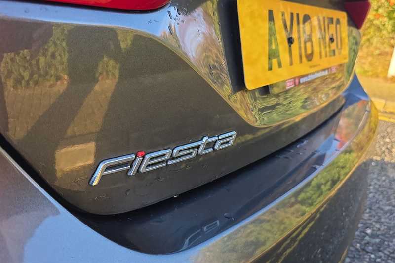 Used Ford Fiesta 2018 for sale - 76891295: Photo 30