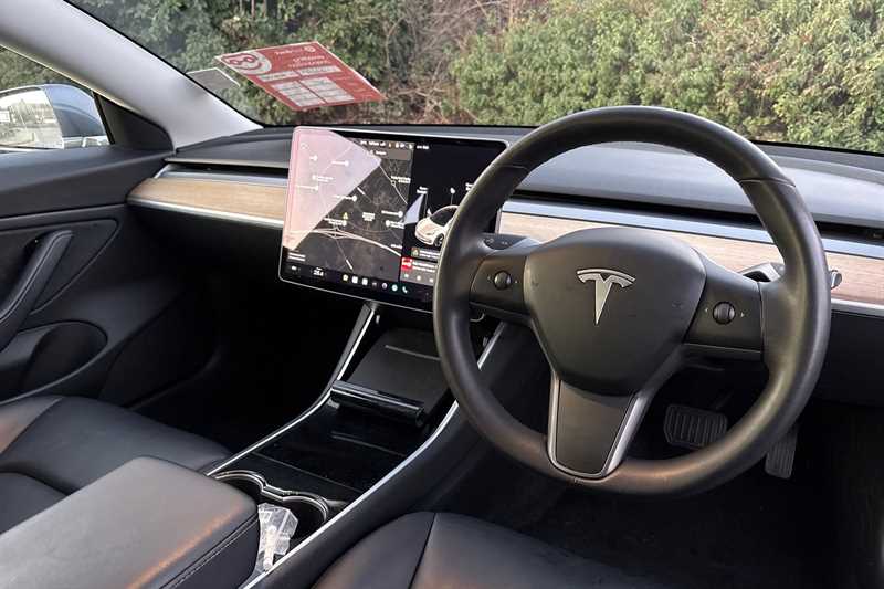 Used Tesla Model 3 2020 for sale - 77486862: Photo 13