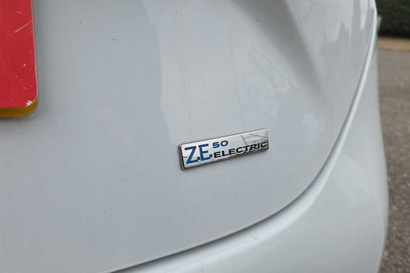Used Renault Zoe 2020 for sale - 77828674: Photo 40