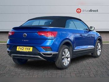 Used Volkswagen T-Roc 2021 for sale - 78322564: Photo